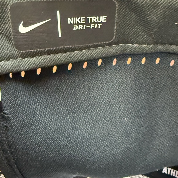 Nike WNBA -Golden State Purple and Black Men's Cap size 71/4 or 58cm - Picture 7 of 7